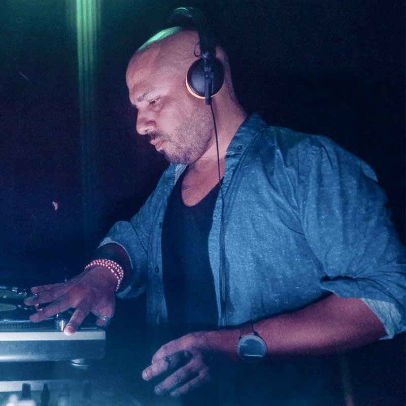 DJ Randy web